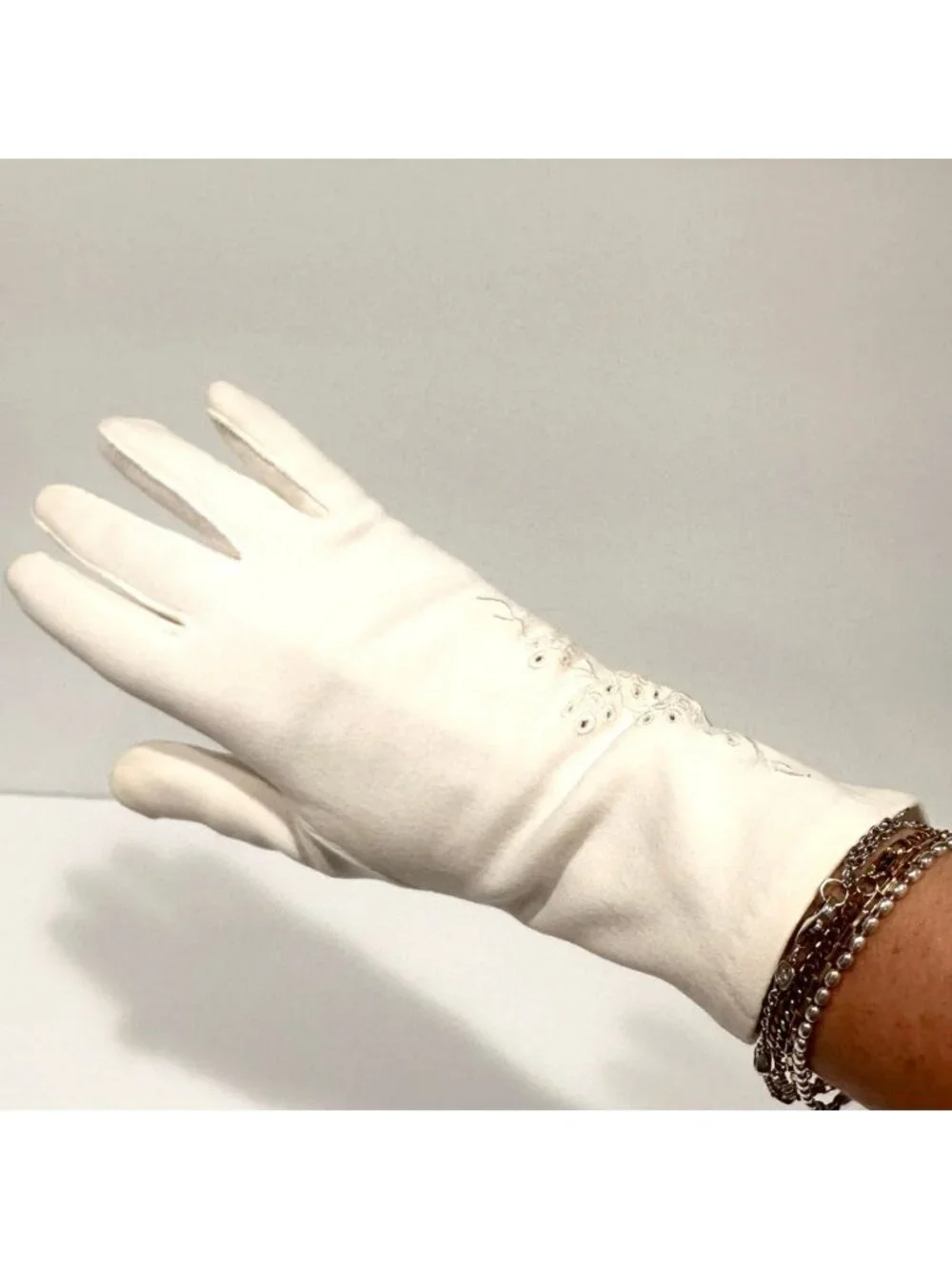 Vintage Off White Cream Floral Eyelet Formal Kid Gloves